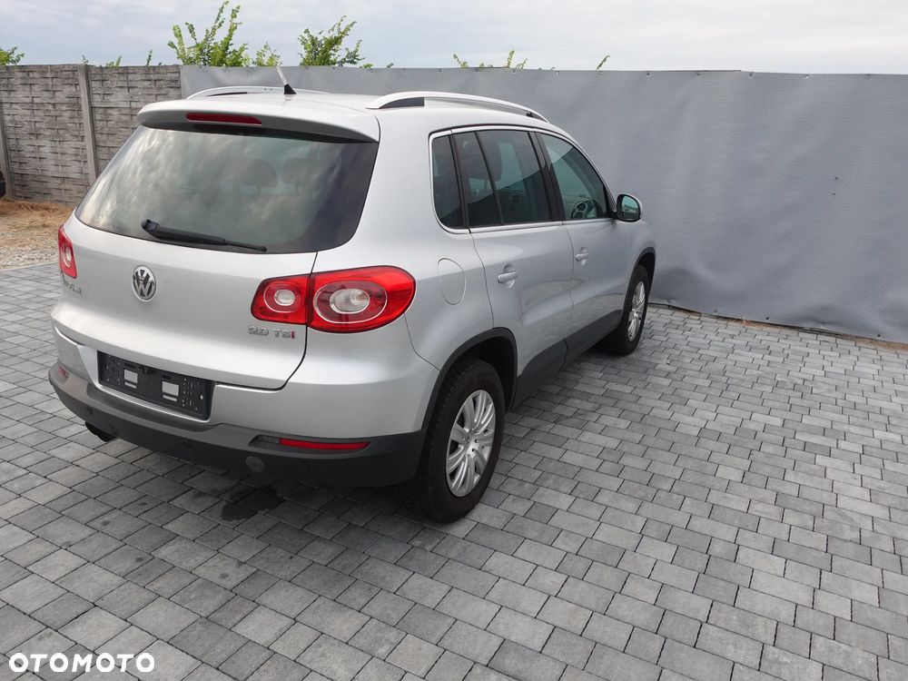 Volkswagen Tiguan 2.0 TSI 4Mot Sport&Style - 4