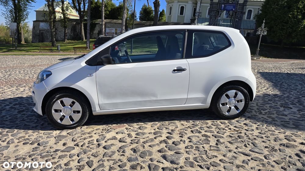 Volkswagen up! - 6