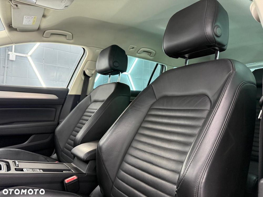 Volkswagen Passat Alltrack 2.0 TDI SCR 4Motion DSG - 22