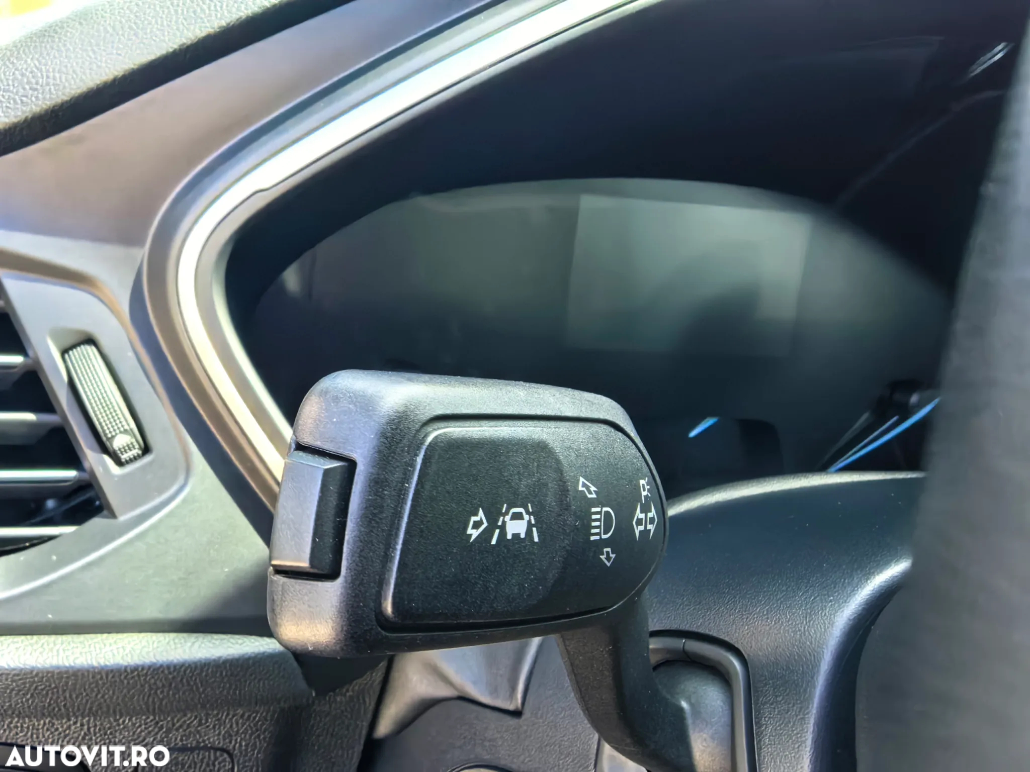Ford Focus 1.5 EcoBlue Titanium - 17