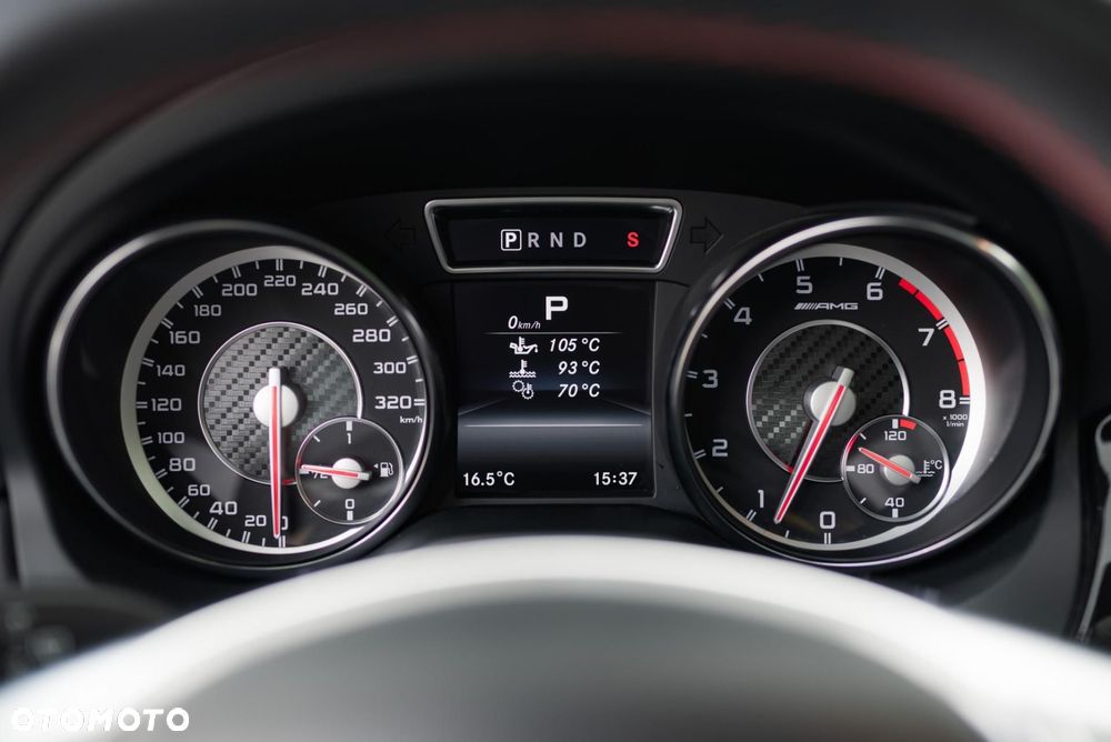 Mercedes-Benz GLA 45 AMG 4-Matic Edition 1 - 31