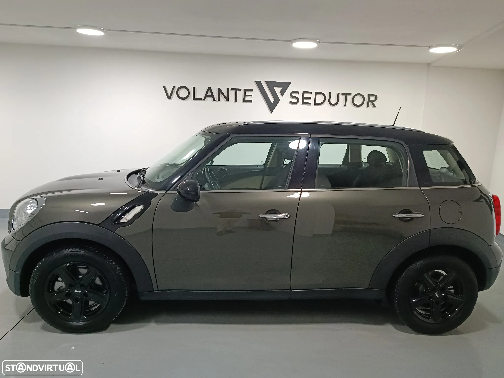 MINI Countryman One D - 4