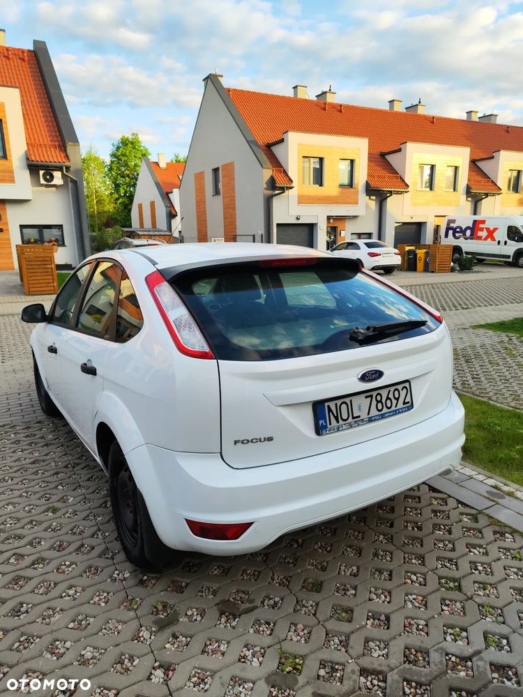 Ford Focus 1.6 Amber X - 3