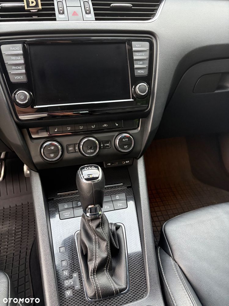 Skoda Octavia 2.0 TDI RS DSG - 11