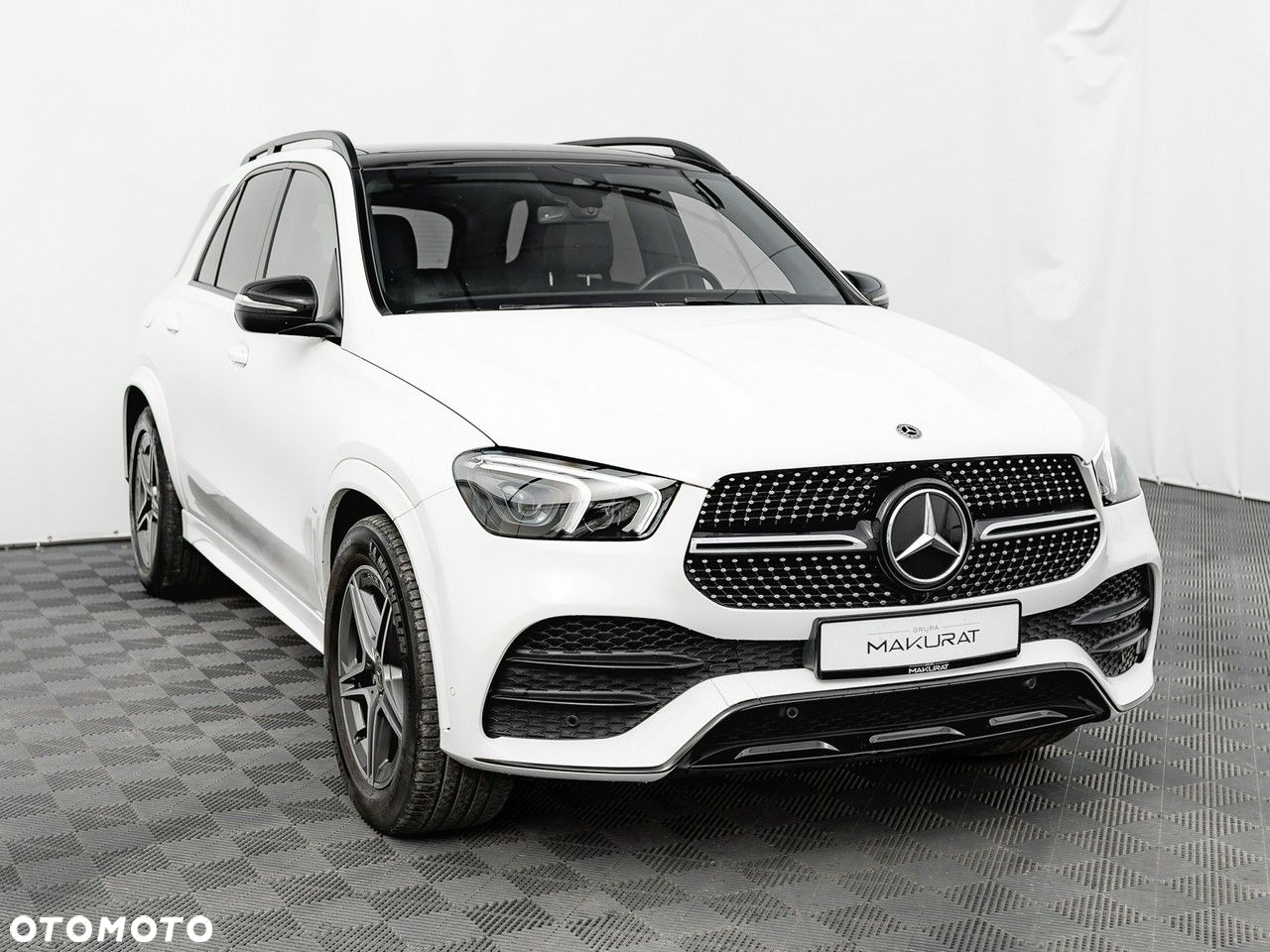 Mercedes-Benz GLE 300 d 4-Matic - 4