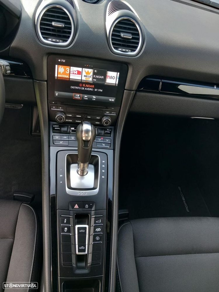 Porsche 718 Boxster 2.0 T PDK - 32