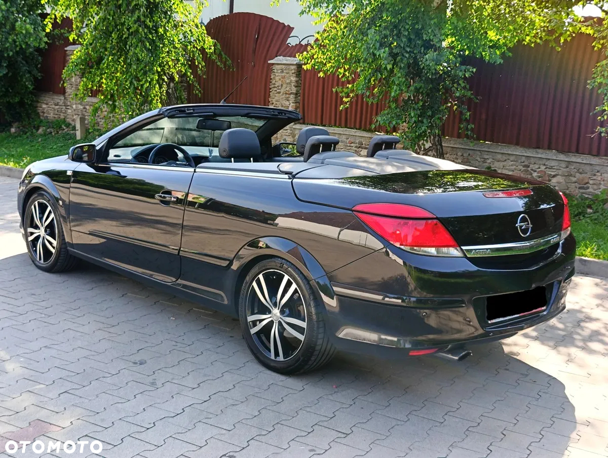 Opel Astra Twin Top 1.9 CDTI Cosmo - 6