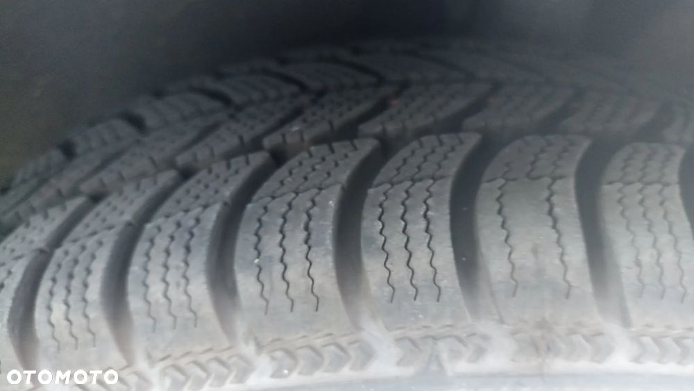 MINI Cooper Standard - 24