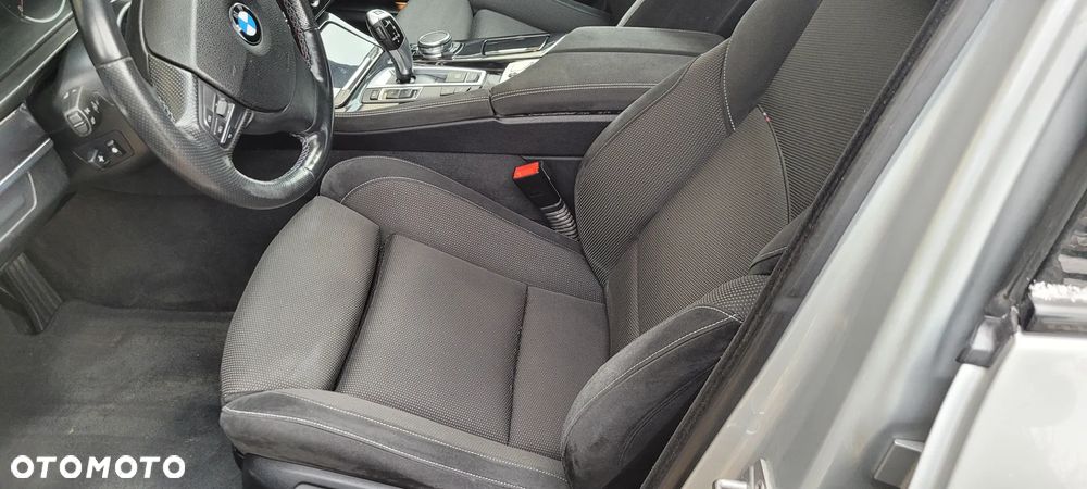 BMW Seria 5 520d M Sport Edition - 11