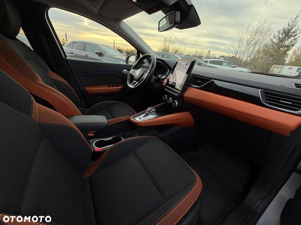 Renault Captur TCe 155 EDC GPF INTENS - 25