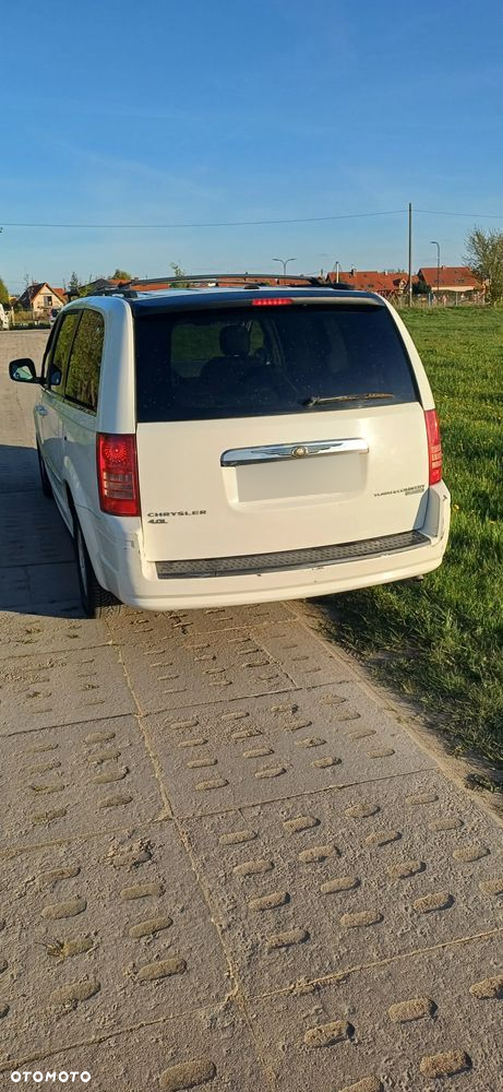 Chrysler Town & Country 4.0 Limited - 7