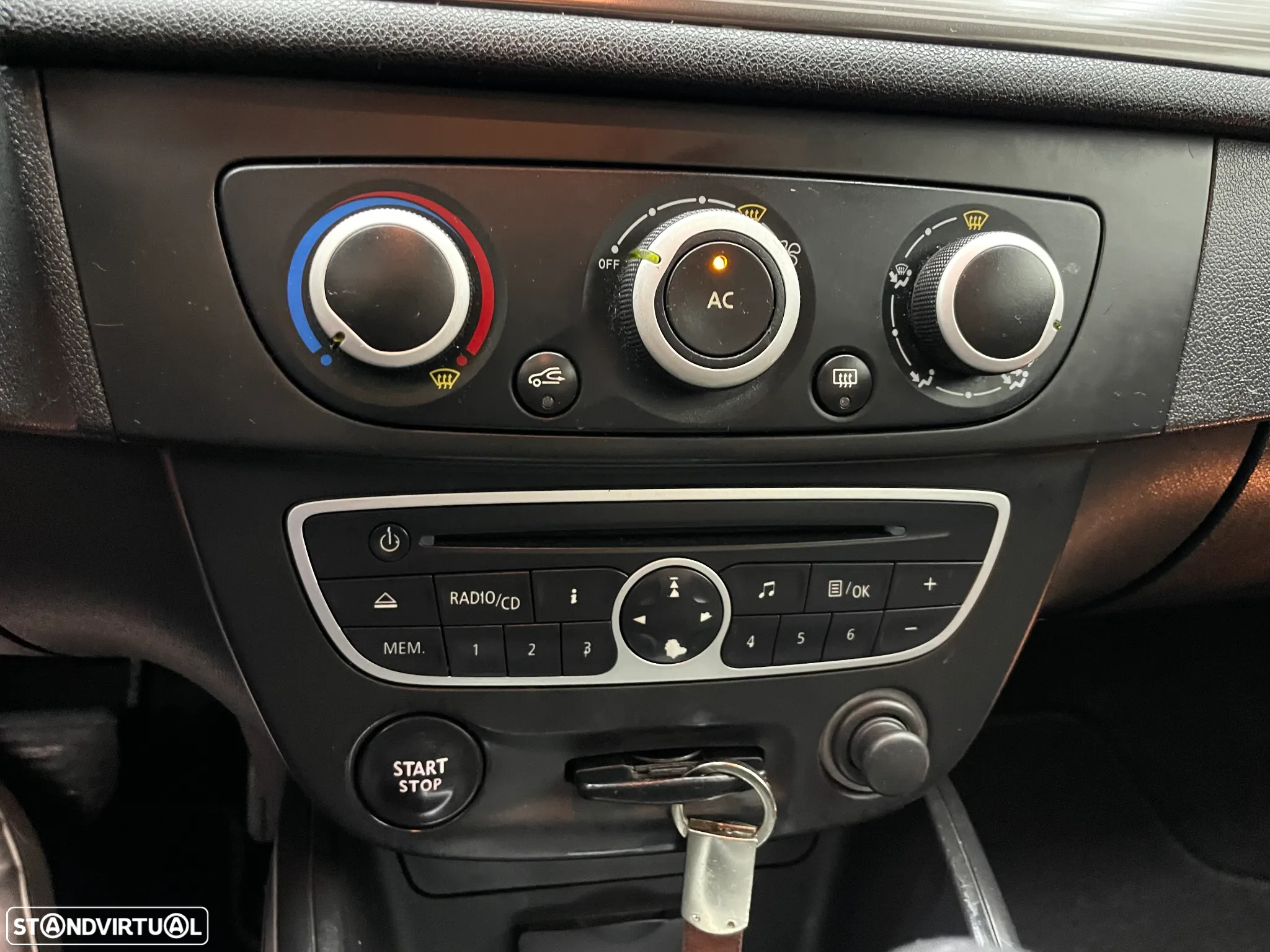 Renault Mégane 1.5 dCi Dynamique - 19