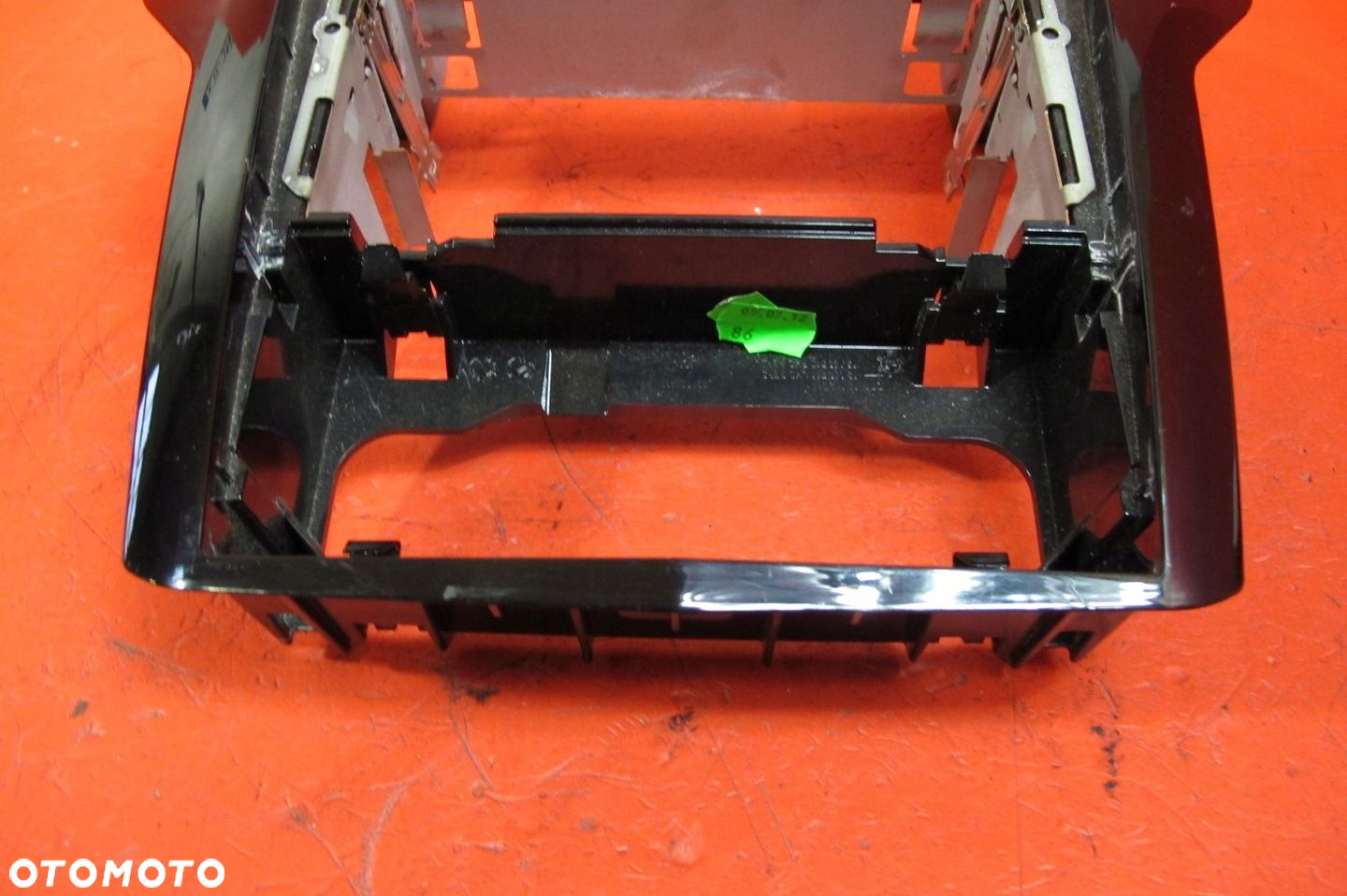 OPEL ZAFIRA B 2 II LIFT PANEL RAMKA RADIA ŚRODKOWA KONSOLI KRATKI NAWIEWU - 2