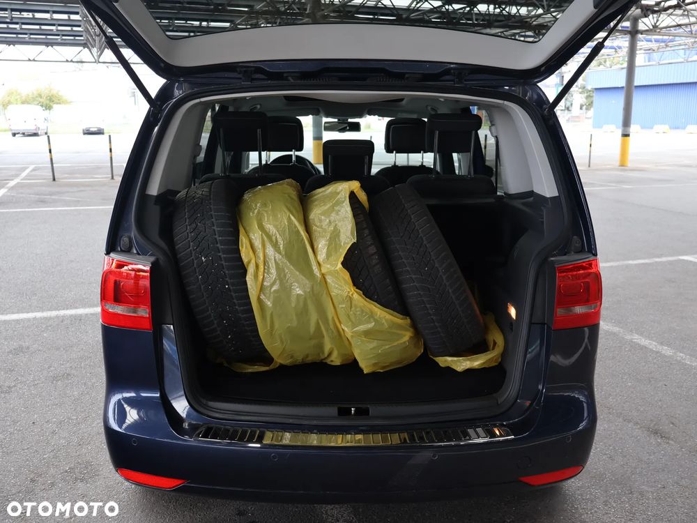Volkswagen Touran 1.4 TSI Cup - 33