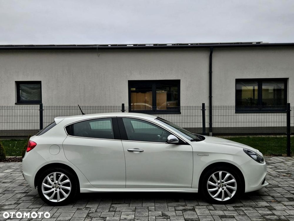 Alfa Romeo Giulietta 1.4 TB 16V Turismo - 12