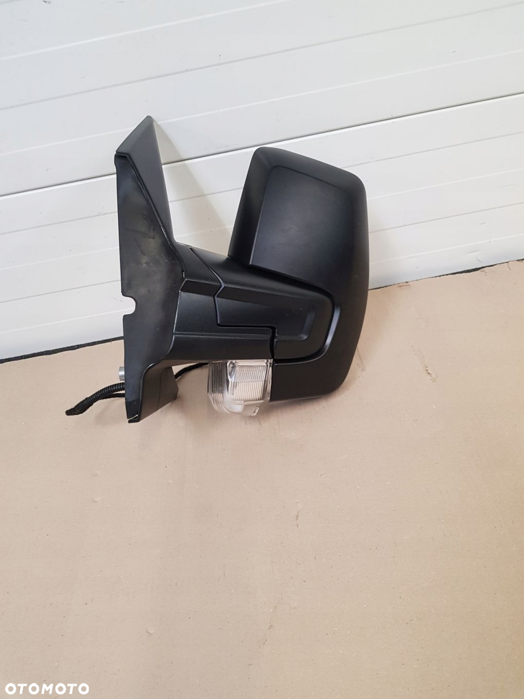 LUSTERKO ZEWNĘTRZNE LEWE 6PIN FORD TRANSIT CUSTOM - 2