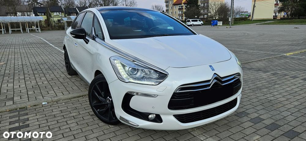 Citroën DS5 HDi 165 SoChic - 4