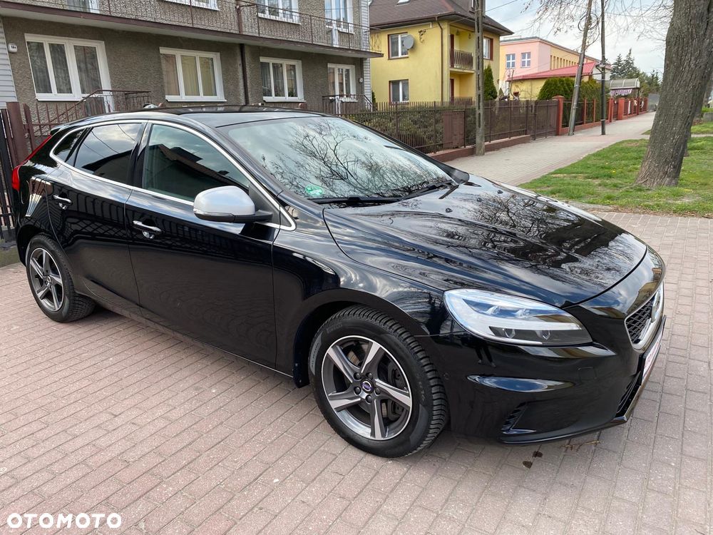 Volvo V40 D3 Geartronic RDesign - 14