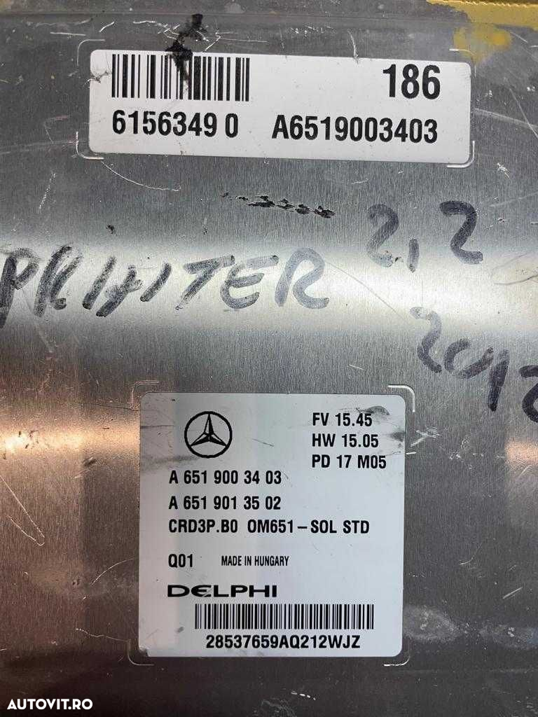 ECU Calculator motor Mercedes Sprinter 2.2CDI A6519003403 CRD3P.B0 - 2