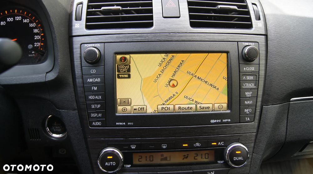 Toyota Avensis - 19