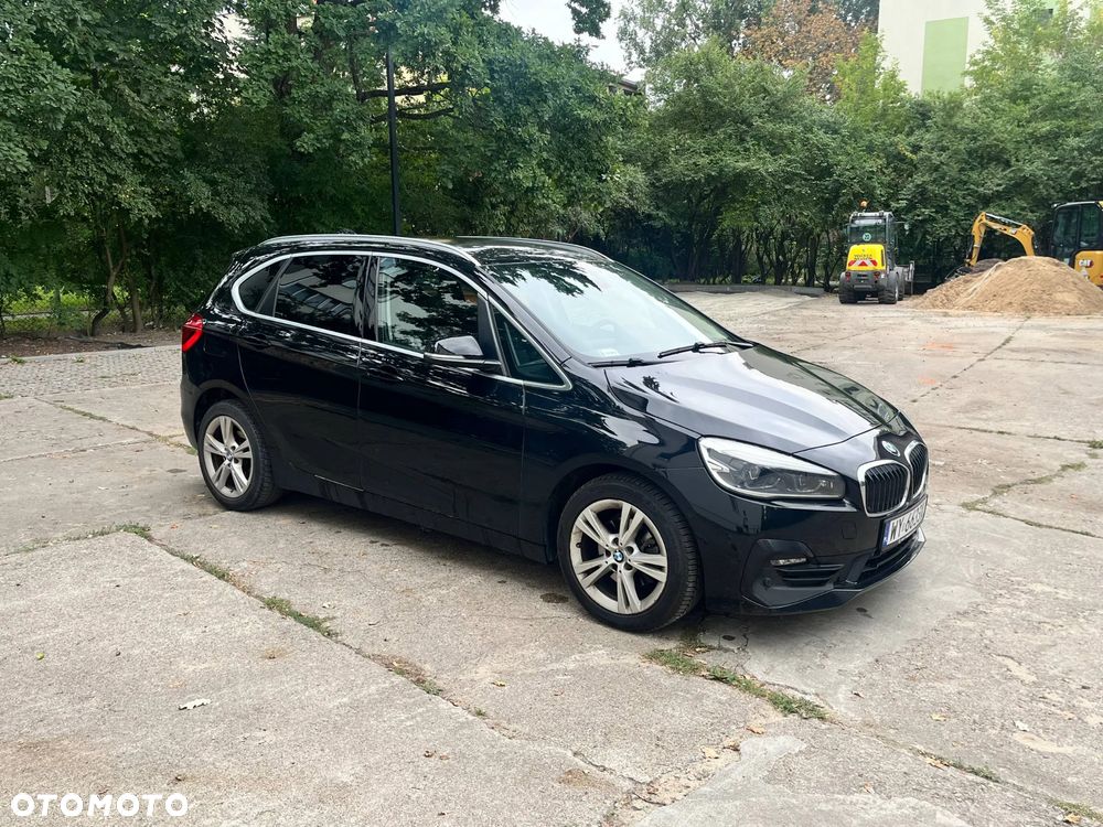 BMW Seria 2 218i - 6