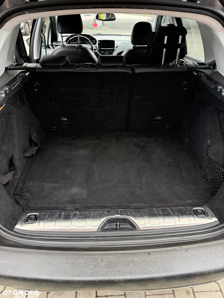 Peugeot 2008 1.6 BlueHDi Crossway S&S - 11