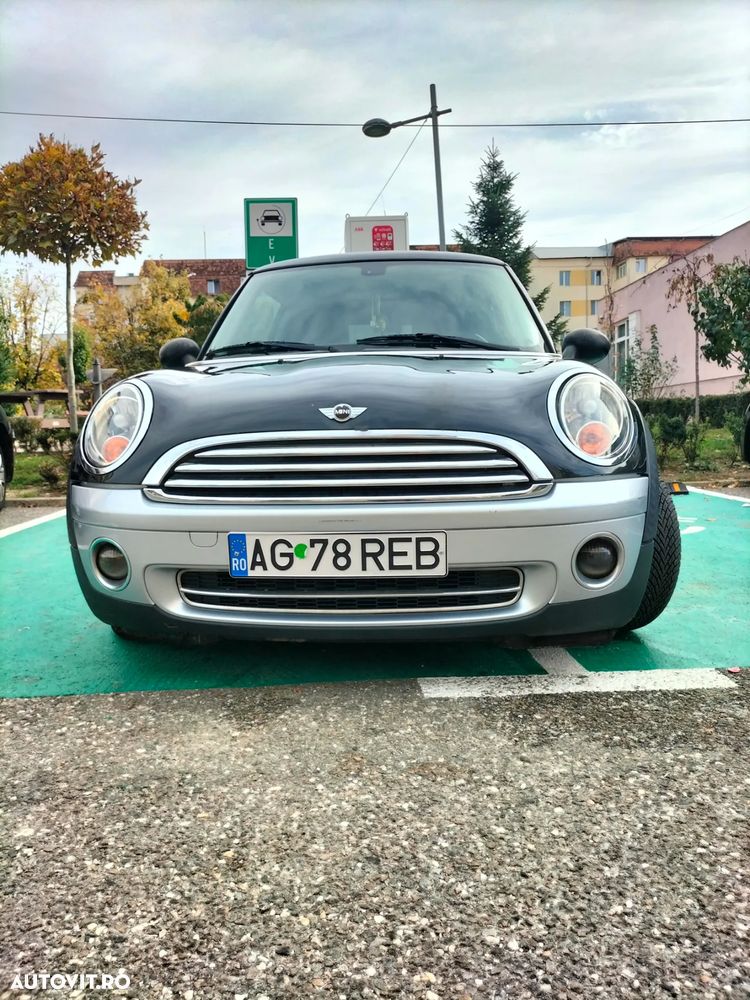 Mini Cooper Standard - 1