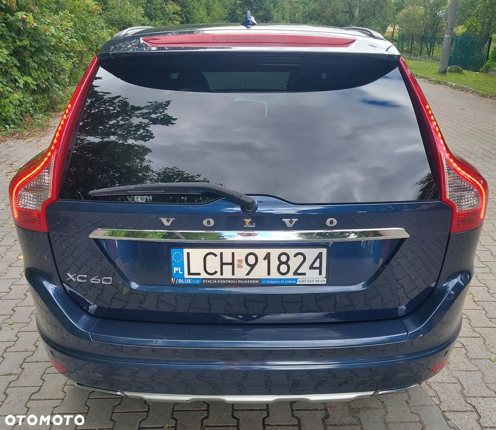 Volvo XC 60 - 8
