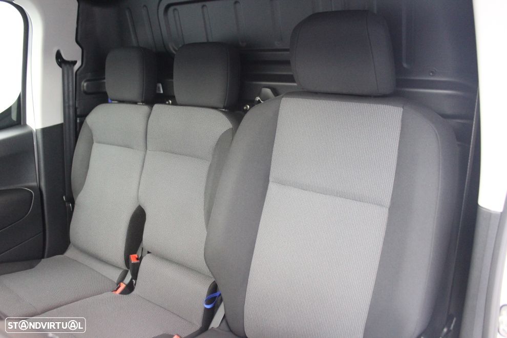 Peugeot Partner  Premium Standard 1.5 Bluehdi 100cv - 31