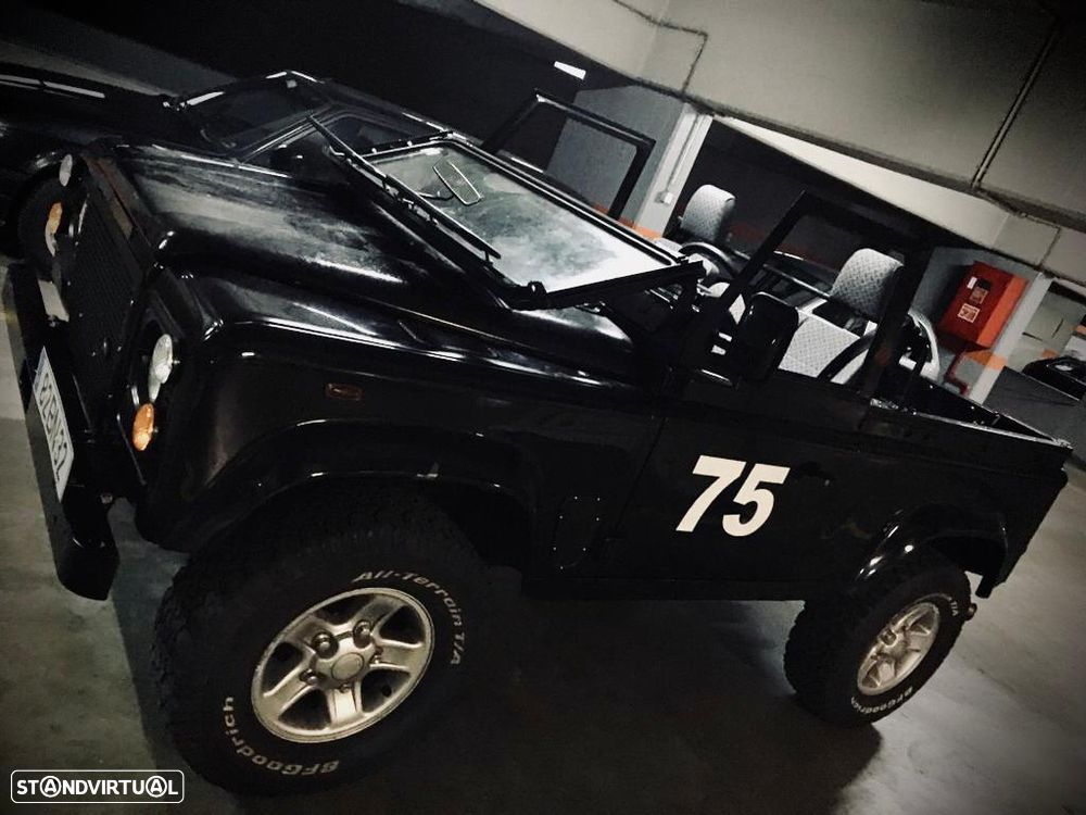 Land Rover Defender 90 2.5 Td5 E - 21