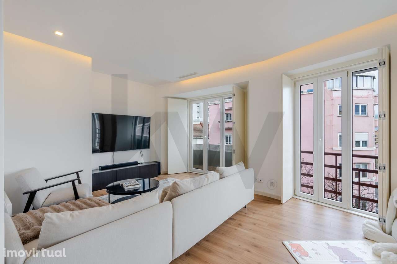 142m2 de Elegância Art-Déco junto ao Parque Eduardo VII - Grande imagem: 3/42