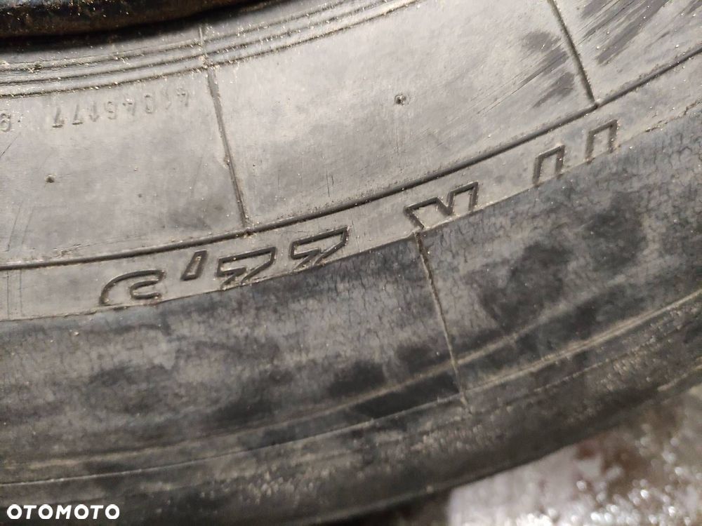 OPONA + FELGA MATADOR 11R22,5 2008R FELGA 22,5X - 4