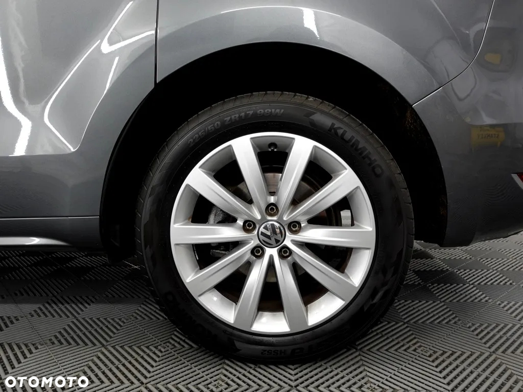Volkswagen Sharan 2.0 TDI Highline DSG - 29