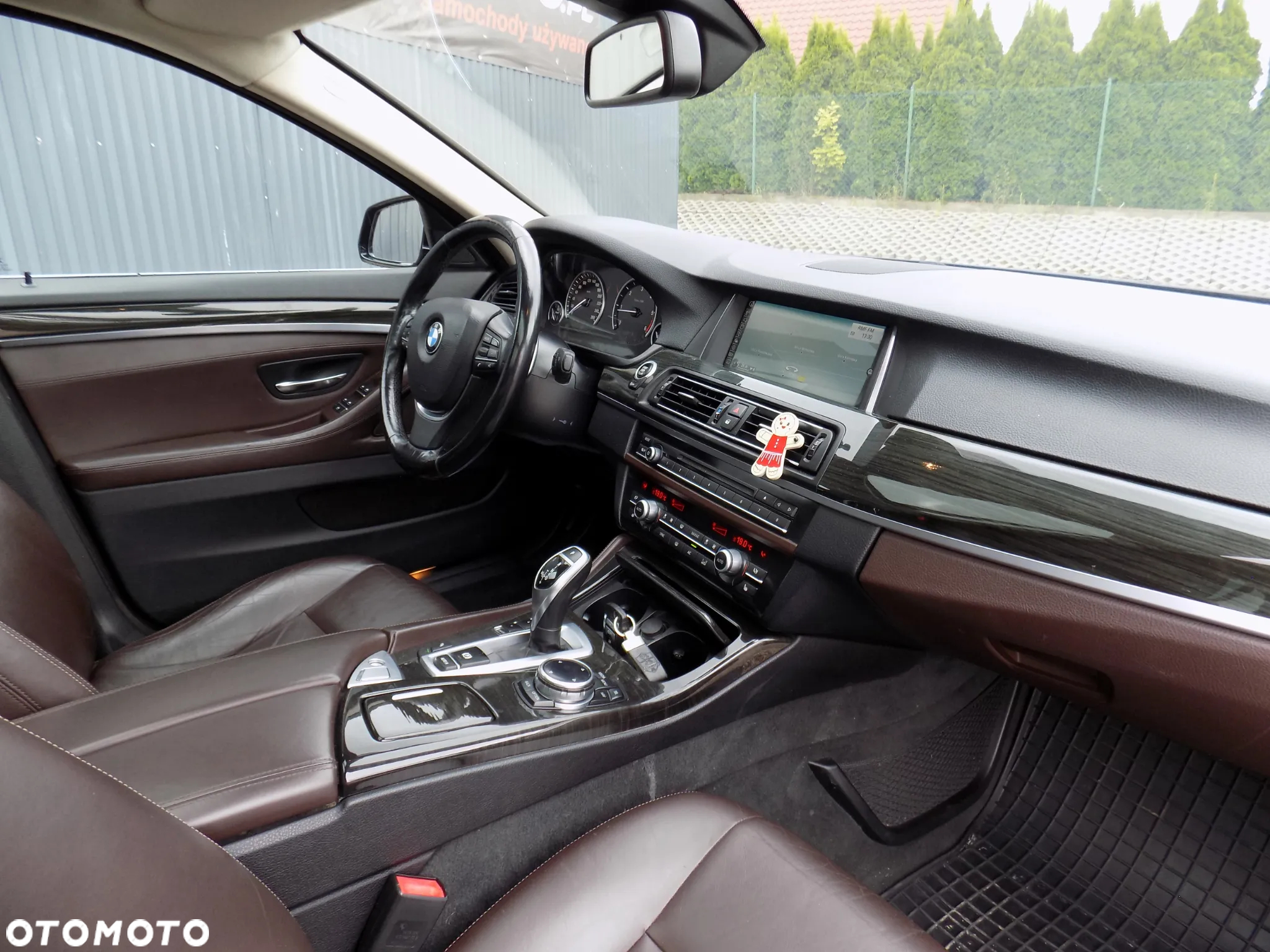 BMW Seria 5 525d Touring Sport-Aut Luxury Line - 30