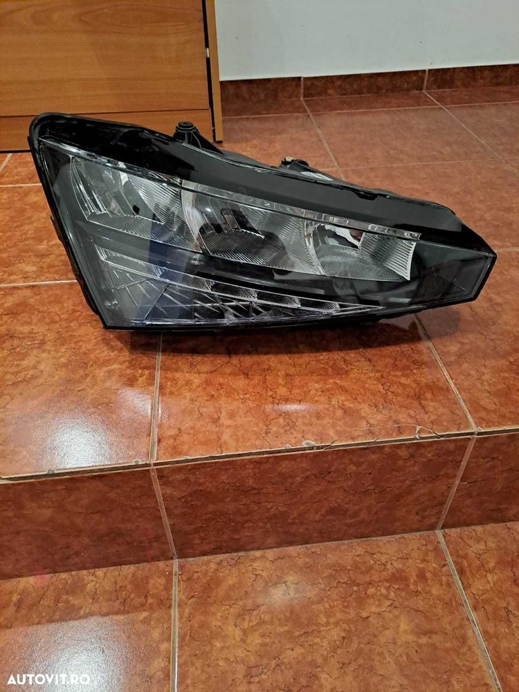 Far dreapta original Skoda Scala an 2019-2024 cod 657941016 , 90176072 - 1