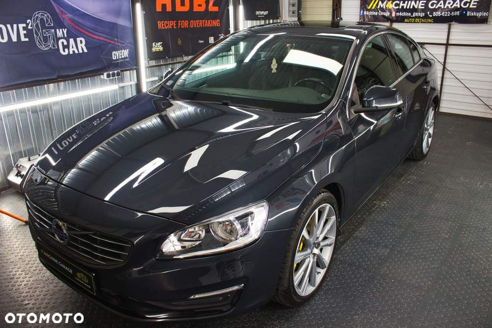 Volvo S60 - 9