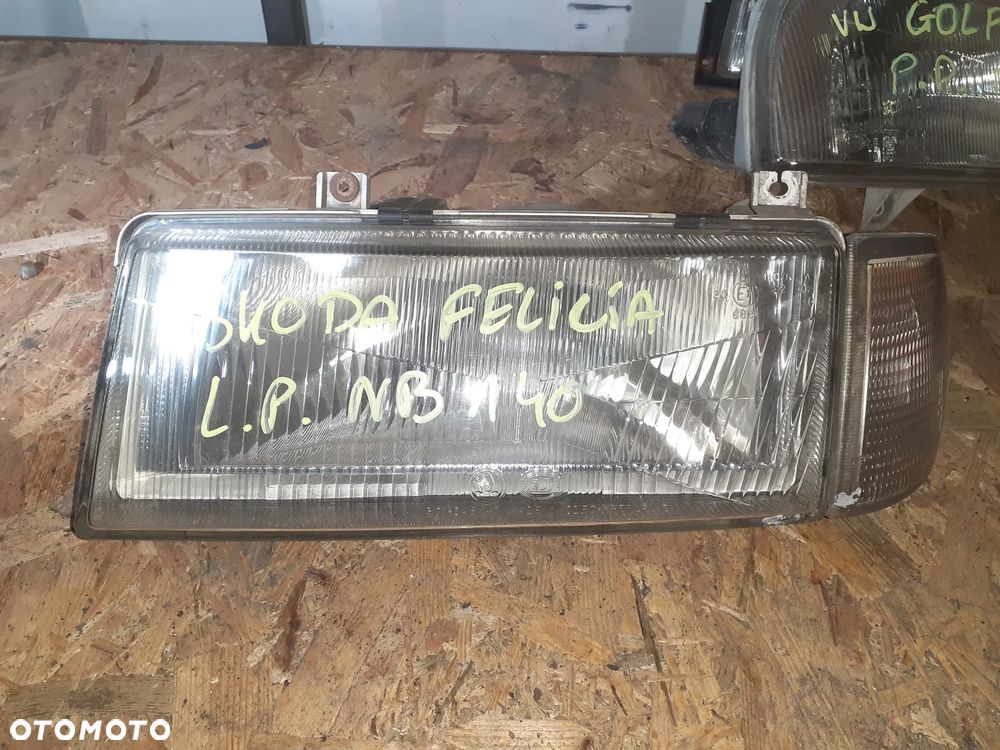 Reflektor LEWY LEWA LAMPA PRZÓD SKODA FELICIA - 1