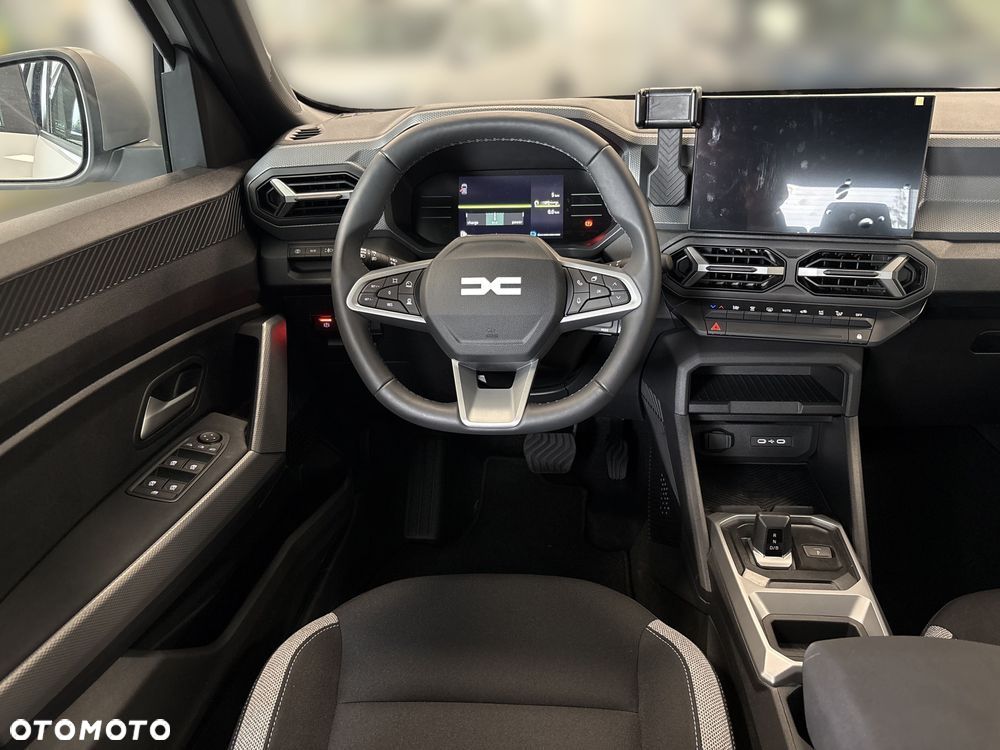 Dacia Duster 1.8 Full Hybrid 155 Journey MMT - 9