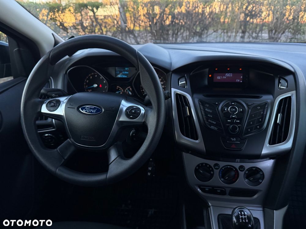 Ford Focus 1.6 TI-VCT Champions Edition - 37