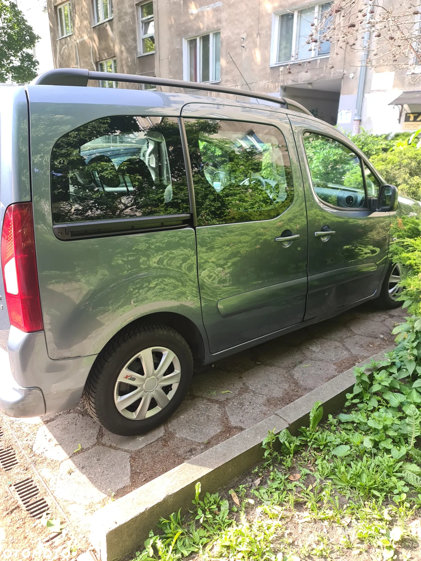 Peugeot Partner 1.6 HDi Active - 11