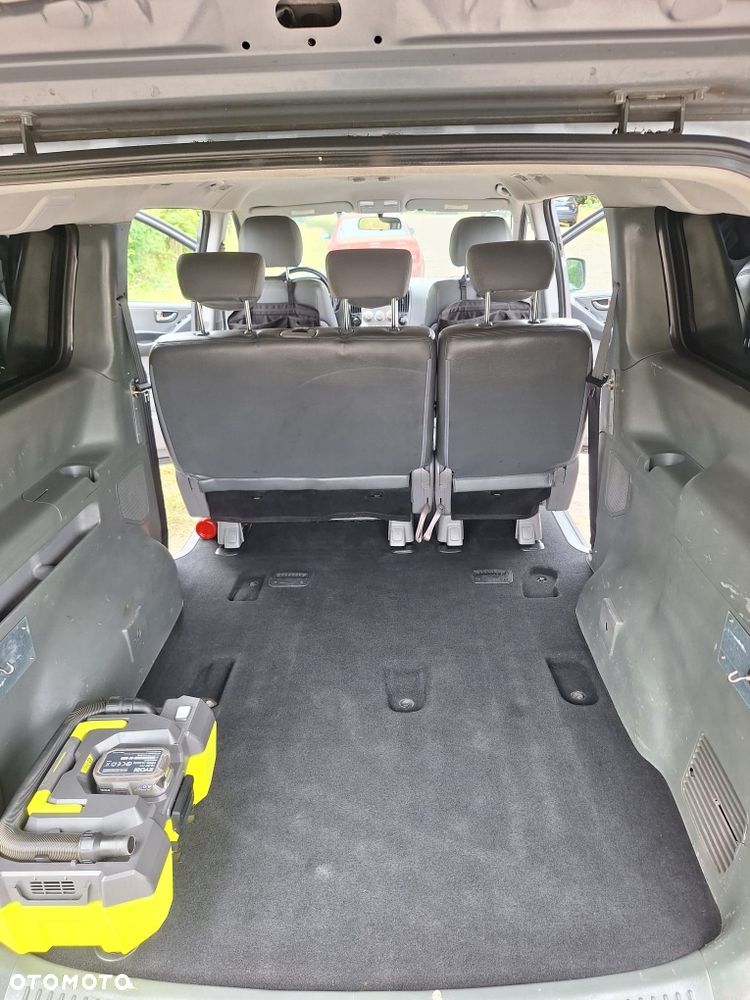 Hyundai H-1 - 8