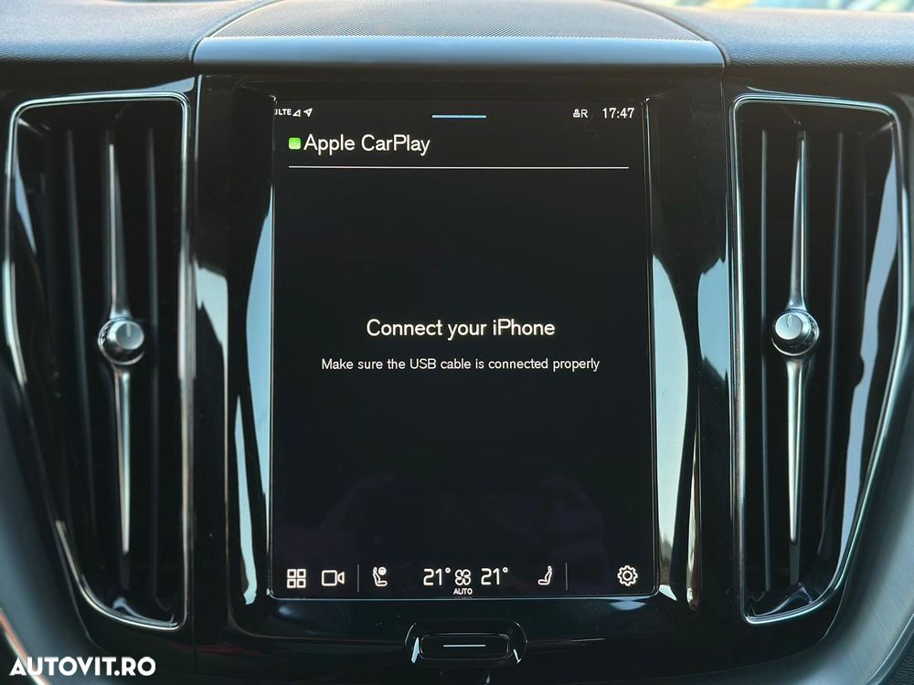 Volvo XC 60 B4 D Core - 28