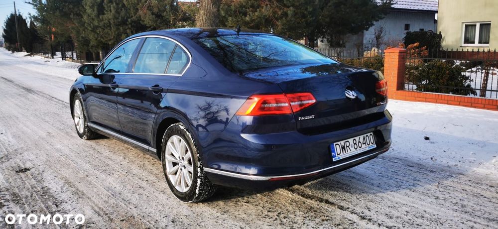 Volkswagen Passat 1.8 TSI BMT Highline - 16