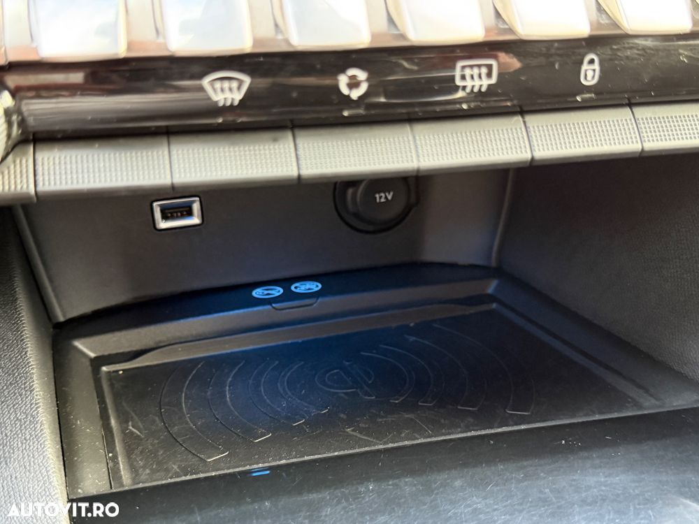 Peugeot 3008 PureTech 130 Stop & Start GPF Active Business-Paket - 14