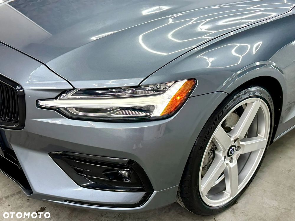 Volvo S60 T6 AWD Momentum Pro - 18