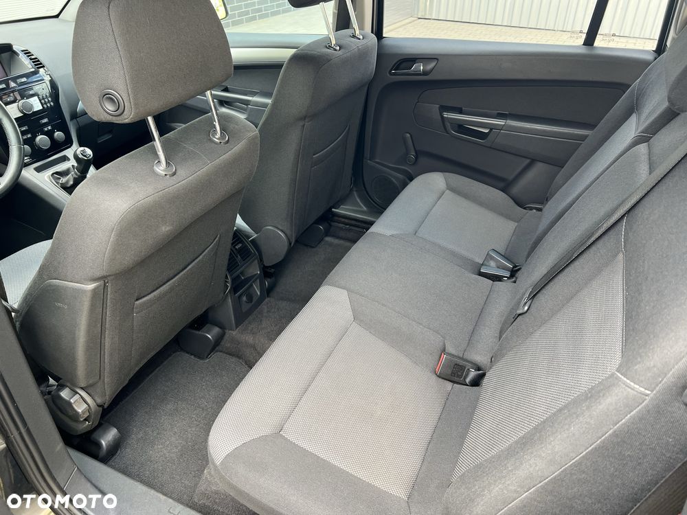 Opel Zafira - 6