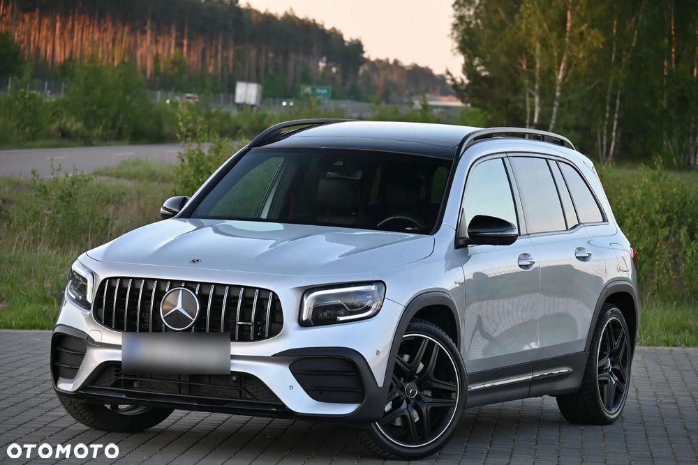 Mercedes-Benz GLB - 10