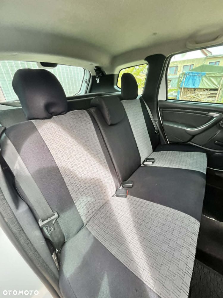 Dacia Duster 1.6 - 5