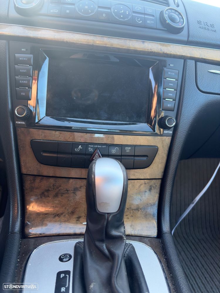 Mercedes-Benz E 220 CDI Auto Avantgarde - 8