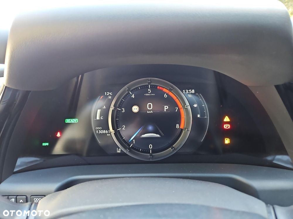 Lexus ES 300h F Sport Edition - 17